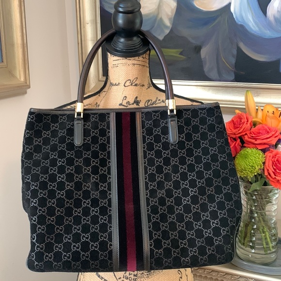Gucci Handbags - GUCCI Authentic Sherry Line Black Gold red suede leather velvet bag Guccisima